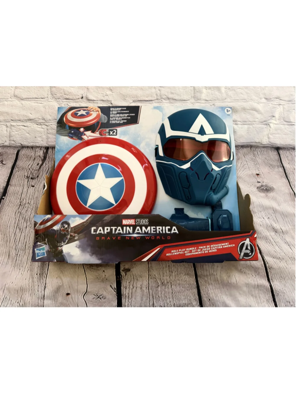 NEW Hasbro Captain America Brave New World Costume One Size Blue Red